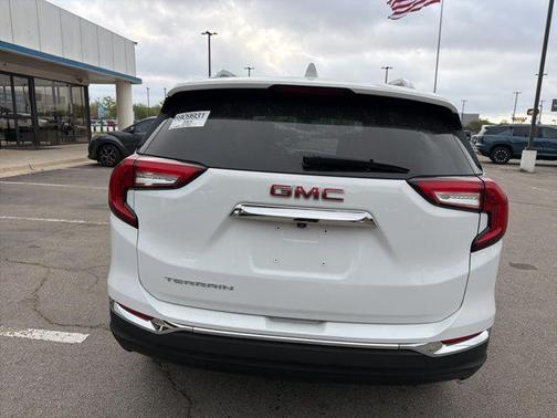 Summit White 2023 GMC Terrain SLT