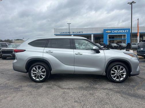 2023 Toyota Highlander Limited