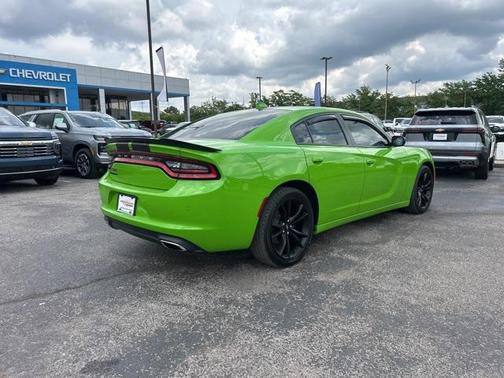 2017 Dodge Charger SXT