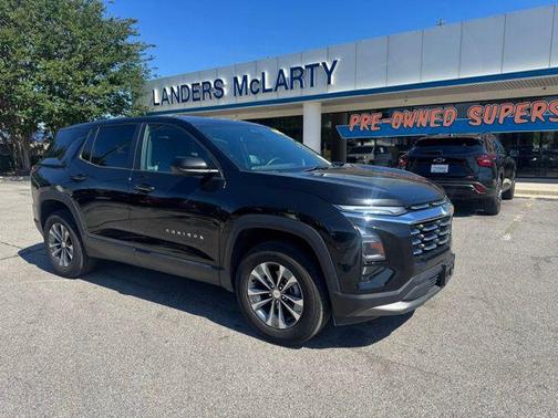 Mosaic Black Metallic 2025 Chevrolet Equinox 1LT