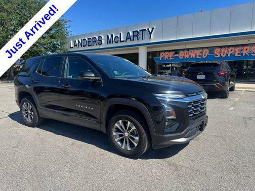 Mosaic Black Metallic 2025 Chevrolet Equinox 1LT