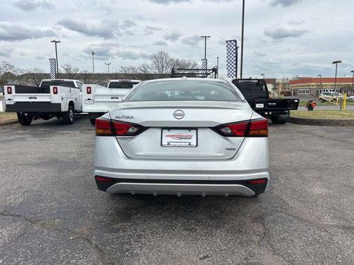 2025 Nissan Altima 2.5 SV