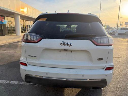 2019 Jeep Cherokee Overland