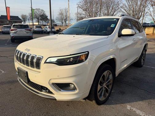 2019 Jeep Cherokee Overland