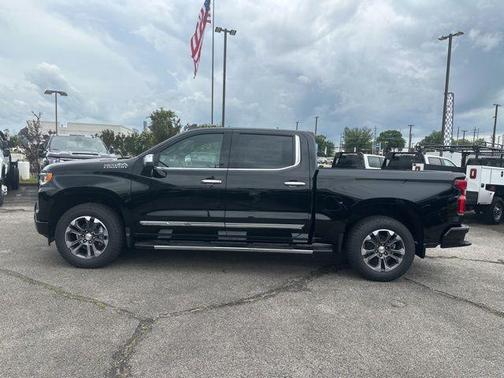 Black 2026 Chevrolet Silverado 1500 High Country