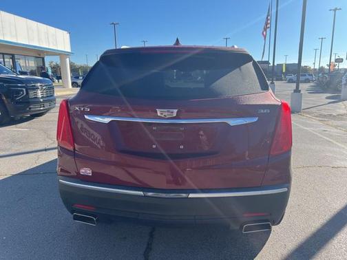 2017 Cadillac XT5 Base