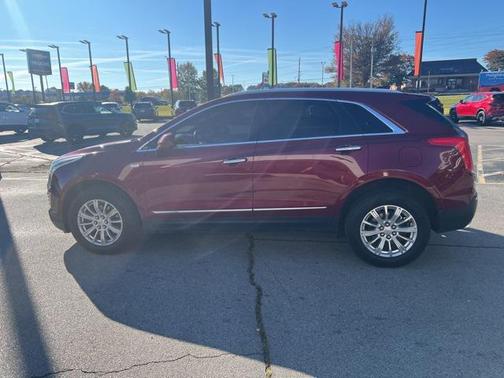 2017 Cadillac XT5 Base