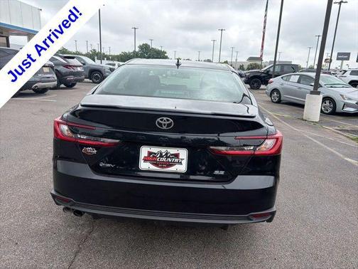 Midnight Black Metallic 2025 Toyota Camry SE