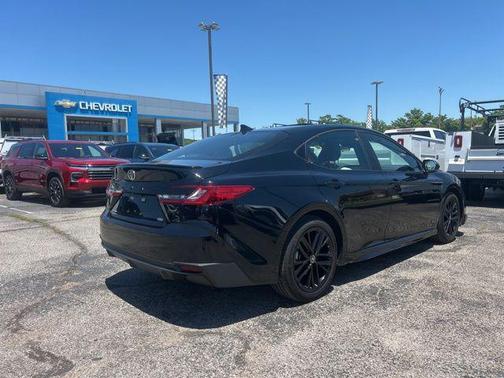 Midnight Black Metallic 2025 Toyota Camry SE