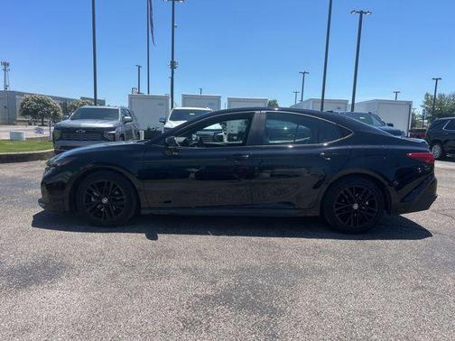 Midnight Black Metallic 2025 Toyota Camry SE