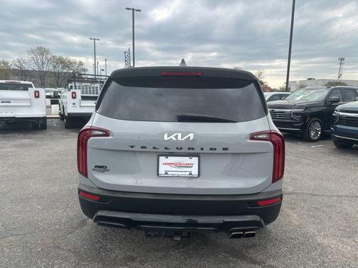 Wolf Gray 2022 Kia Telluride SX