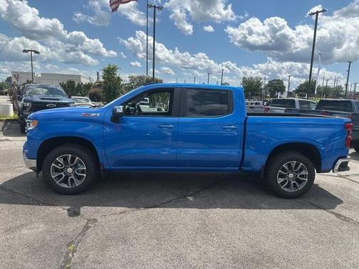 2025 Chevrolet Silverado 1500 LT