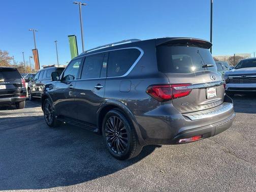 2024 INFINITI QX80 PREMIUM SELECT AWD