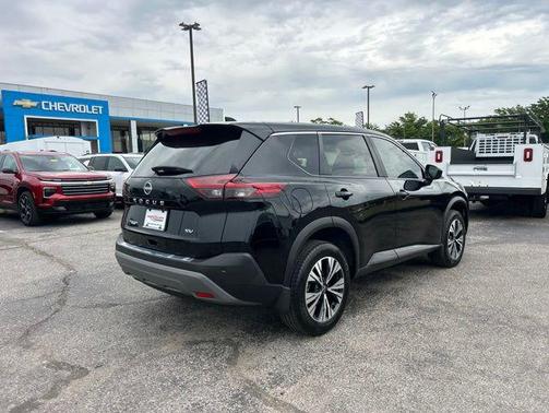 Super Black 2023 Nissan Rogue SV
