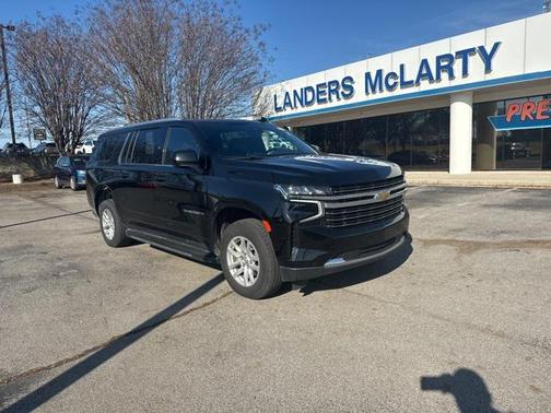 2024 Chevrolet Suburban LT