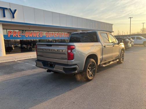 2024 Chevrolet Silverado 1500 Custom