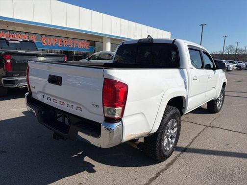 2018 Toyota Tacoma SR5