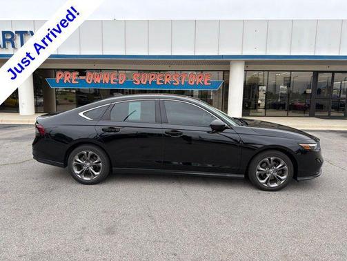 Crystal Black Pearl 2023 Honda Accord EX