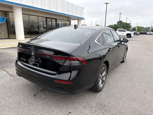 Crystal Black Pearl 2023 Honda Accord EX