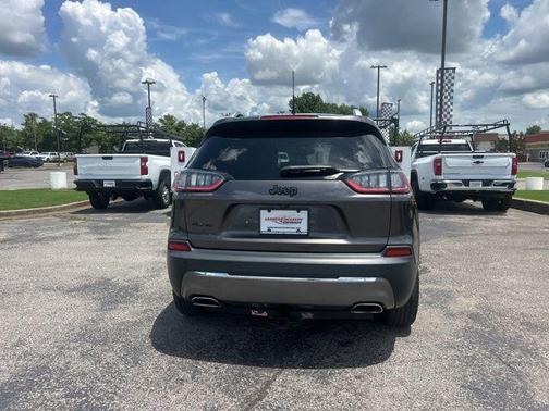 Granite Crystal Metallic Clearcoat 2019 Jeep Cherokee Limited