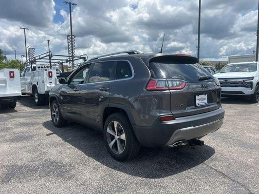 Granite Crystal Metallic Clearcoat 2019 Jeep Cherokee Limited