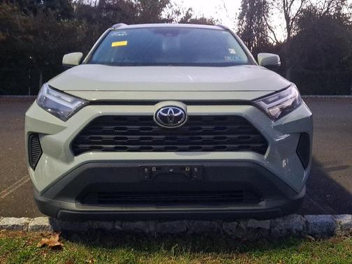 Lunar Rock 2022 Toyota RAV4 XLE