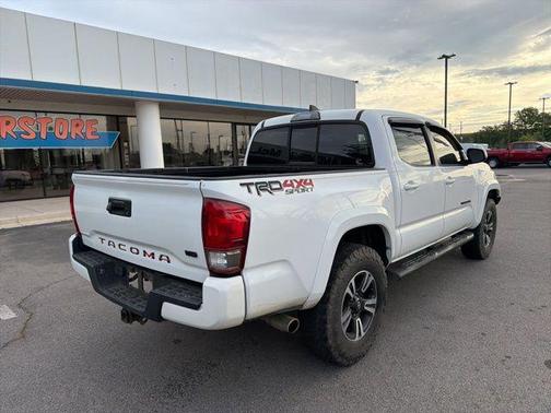2016 Toyota Tacoma TRD Sport