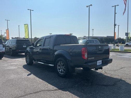 2020 Nissan Frontier SV