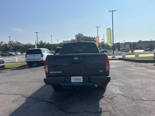 2020 Nissan Frontier SV