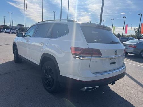 2023 Volkswagen Atlas 3.6L SE w/Technology