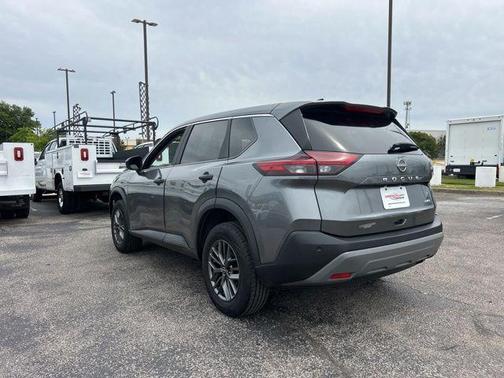 Gun Metallic 2023 Nissan Rogue S