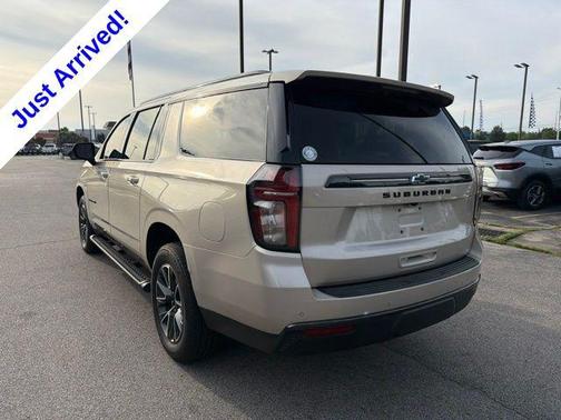 Empire Beige Metallic 2021 Chevrolet Suburban 4WD Z71
