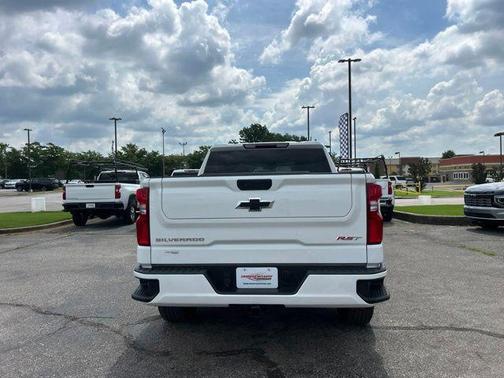 Summit White 2024 Chevrolet Silverado 1500 RST