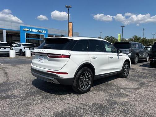 2022 Lincoln Corsair Standard