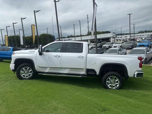 2024 Chevrolet Silverado 2500 High Country