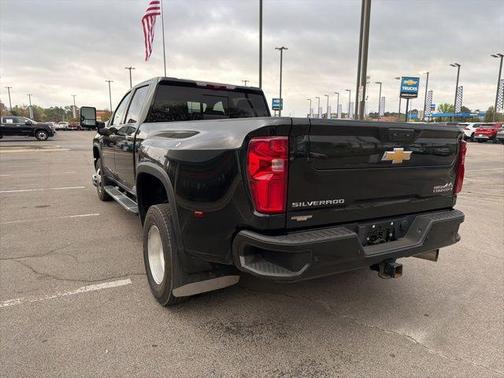 2023 Chevrolet Silverado 3500 High Country