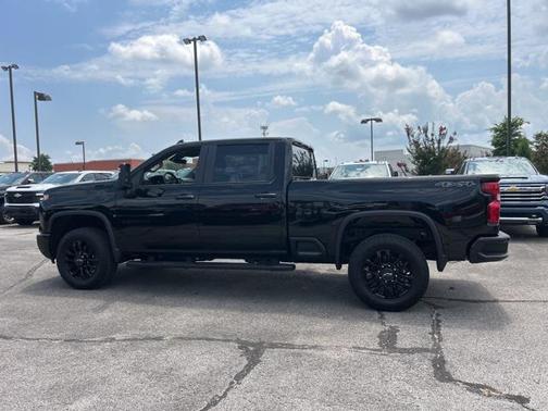 2025 Chevrolet Silverado 2500 Custom