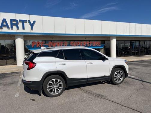 2020 GMC Terrain SLT