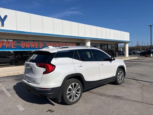 2020 GMC Terrain SLT