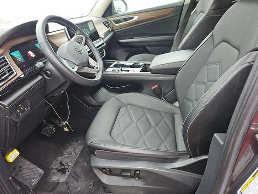 2024 Volkswagen Atlas 2.0T SE w/Technology 4MOTION