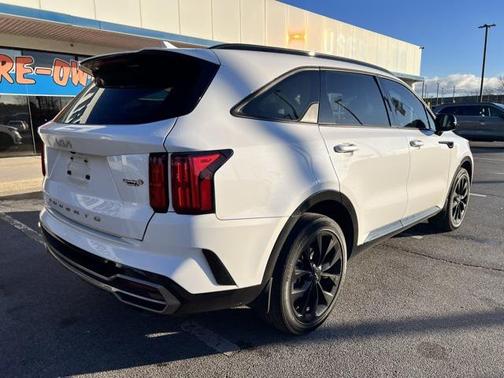 2022 Kia Sorento SX