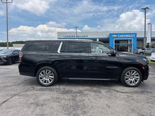 2021 Chevrolet Suburban 4WD High Country