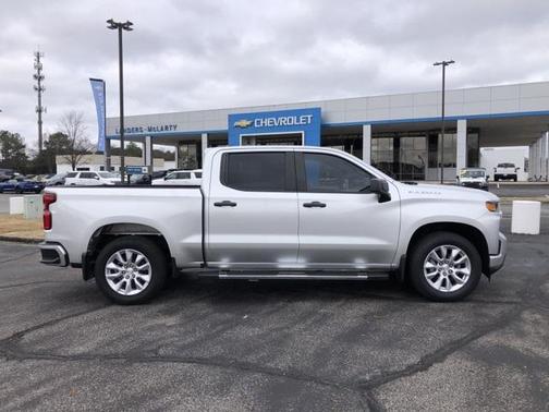 2020 Chevrolet Silverado 1500 Custom