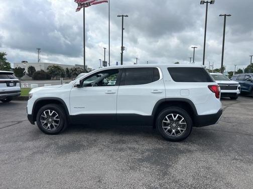2023 GMC Acadia FWD SLE
