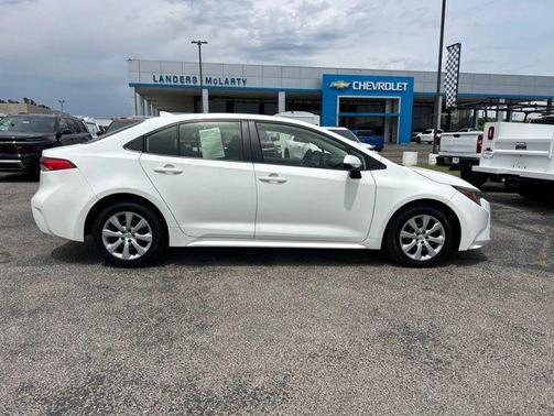 White 2022 Toyota Corolla LE