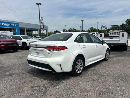 White 2022 Toyota Corolla LE