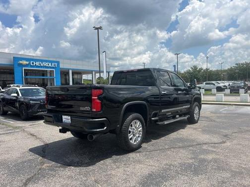 2025 Chevrolet Silverado 2500 High Country