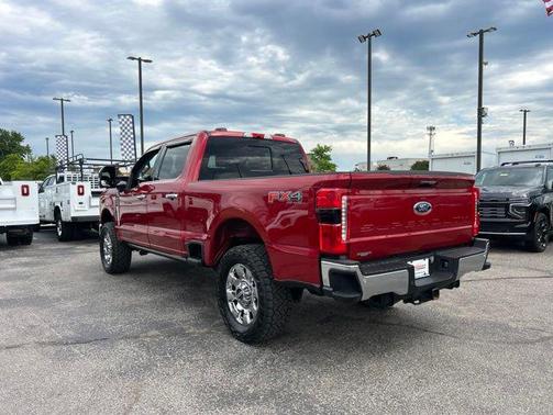RAPID RED 2023 Ford F-250 Lariat