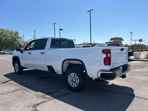 Summit White 2026 Chevrolet Silverado 2500 WT
