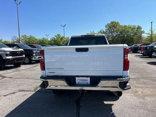 Summit White 2026 Chevrolet Silverado 2500 WT